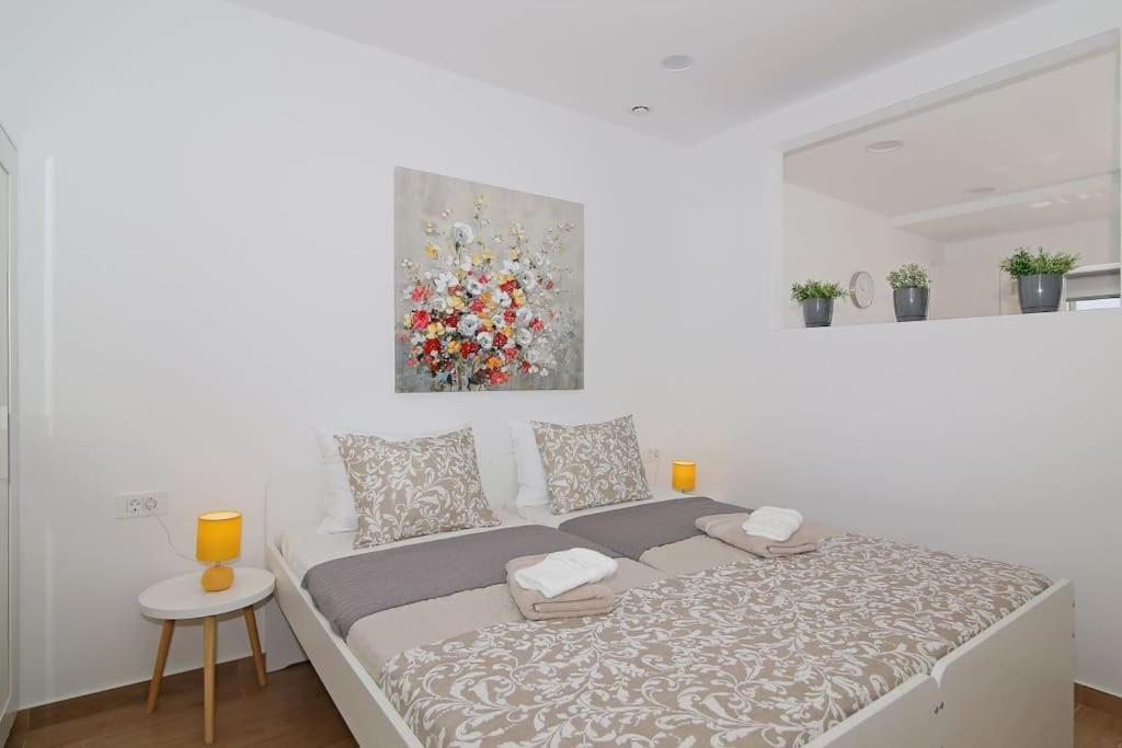 Studio Apartman Karlita スラノ エクステリア 写真